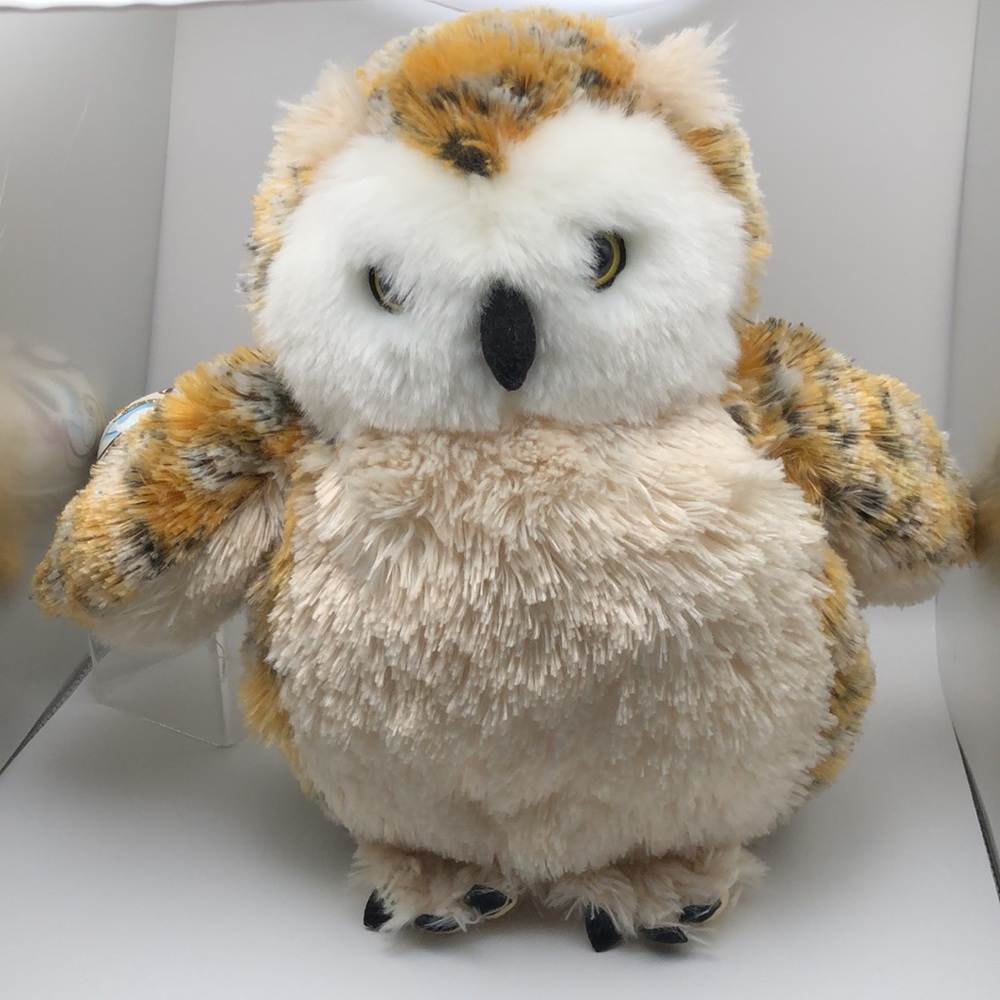Stuffed Animal: Harry Potter And The Cursed Child HEDWIG Owl 9" Plush Toy. NWOT